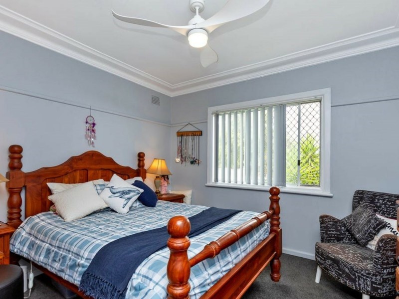 9 Central Avenue, South Tamworth NSW 2340