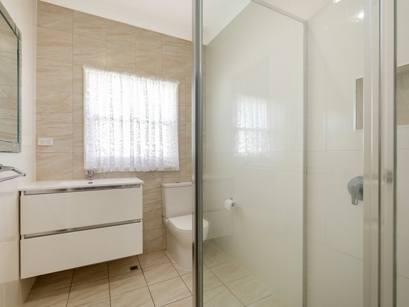 14 Parry Street, West Tamworth NSW 2340