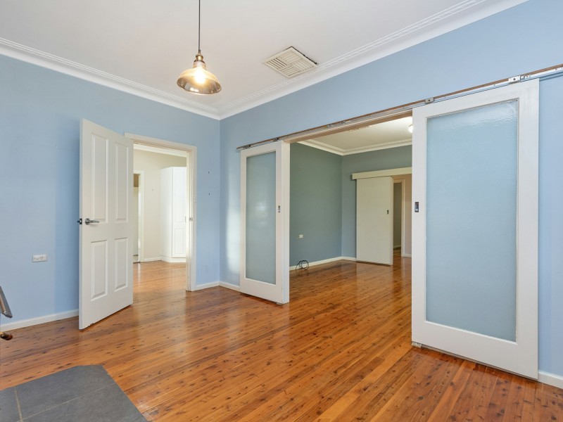 14 Parry Street, West Tamworth NSW 2340