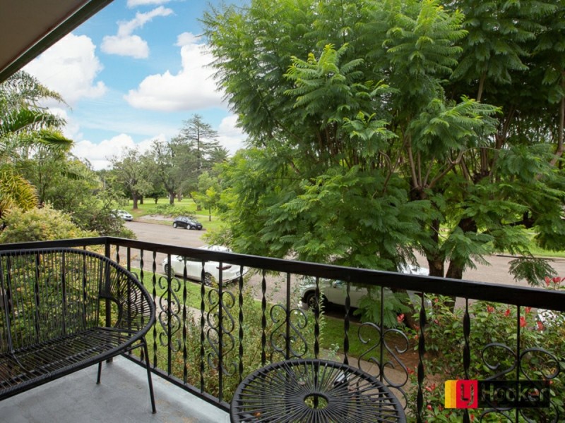 2/88 Fitzroy Street, East Tamworth NSW 2340