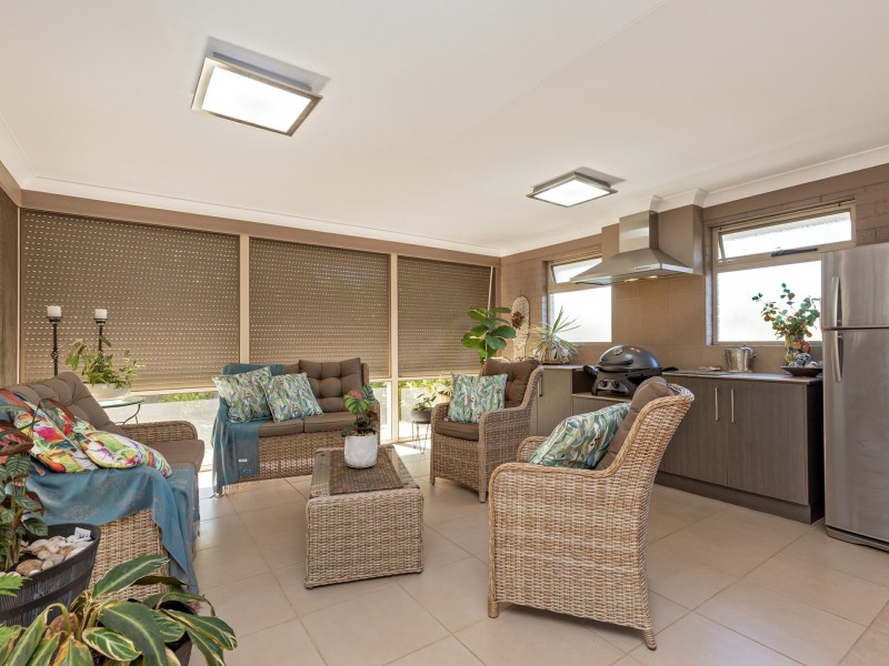 22 The Heights, Hillvue NSW 2340