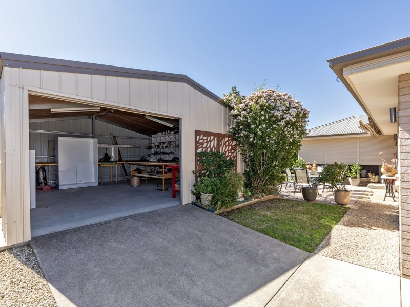 22 The Heights, Hillvue NSW 2340