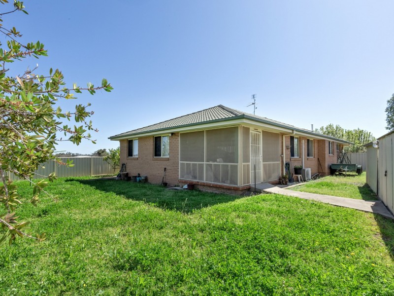 42 Dewhurst Street, West Tamworth NSW 2340
