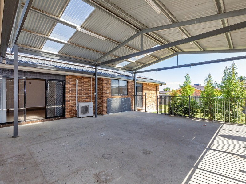 5 Camira Crescent, Hillvue NSW 2340