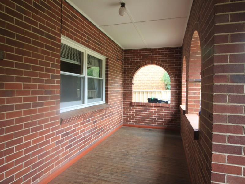 100 Fitzroy Street, Tamworth NSW 2340