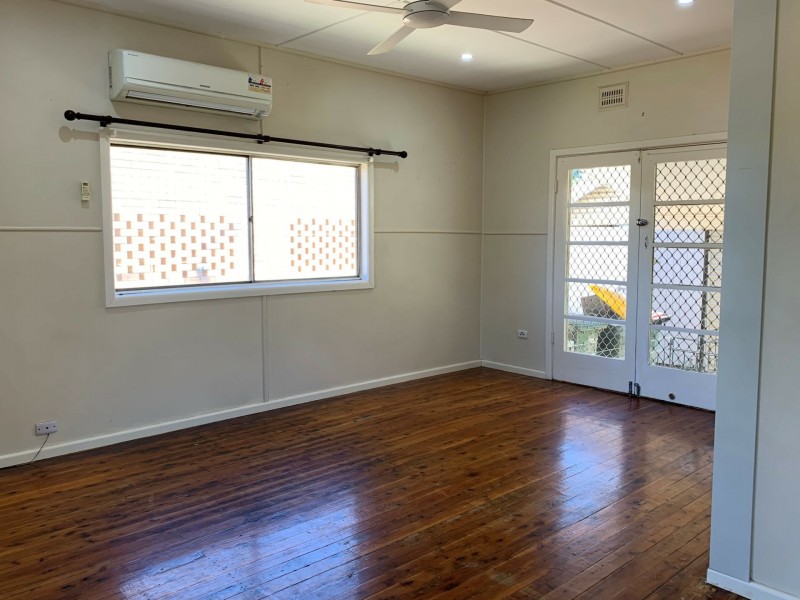 6 Ring Street, South Tamworth NSW 2340