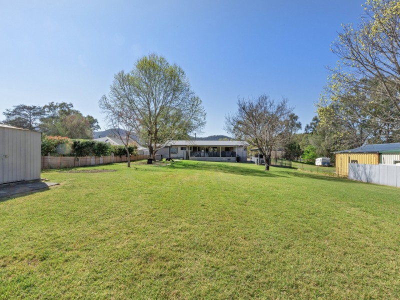3 River Street, Moonbi NSW 2353