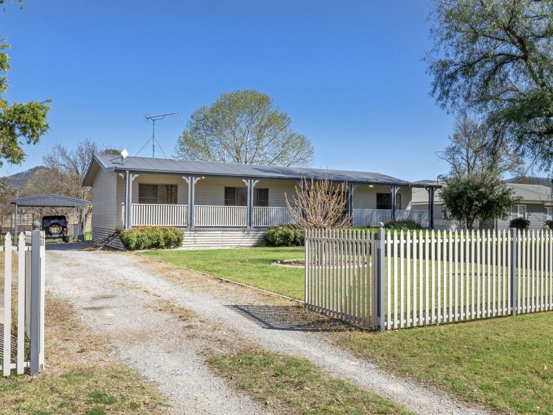 3 River Street, Moonbi NSW 2353