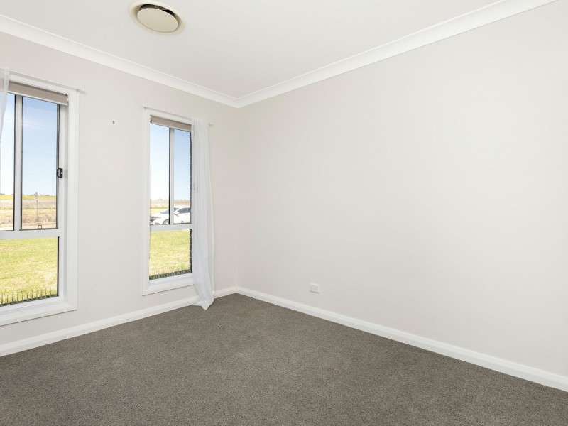166 Browns Lane, Moore Creek NSW 2340