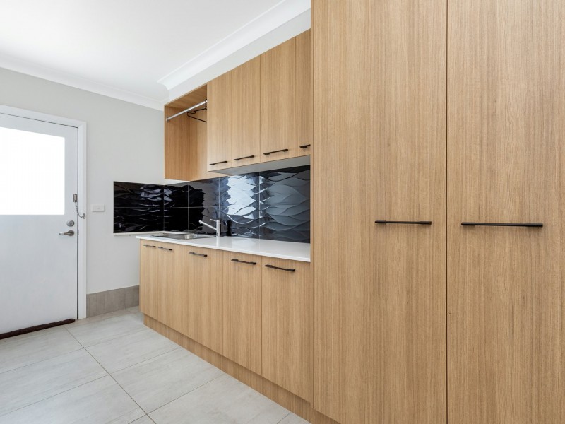 166 Browns Lane, Moore Creek NSW 2340