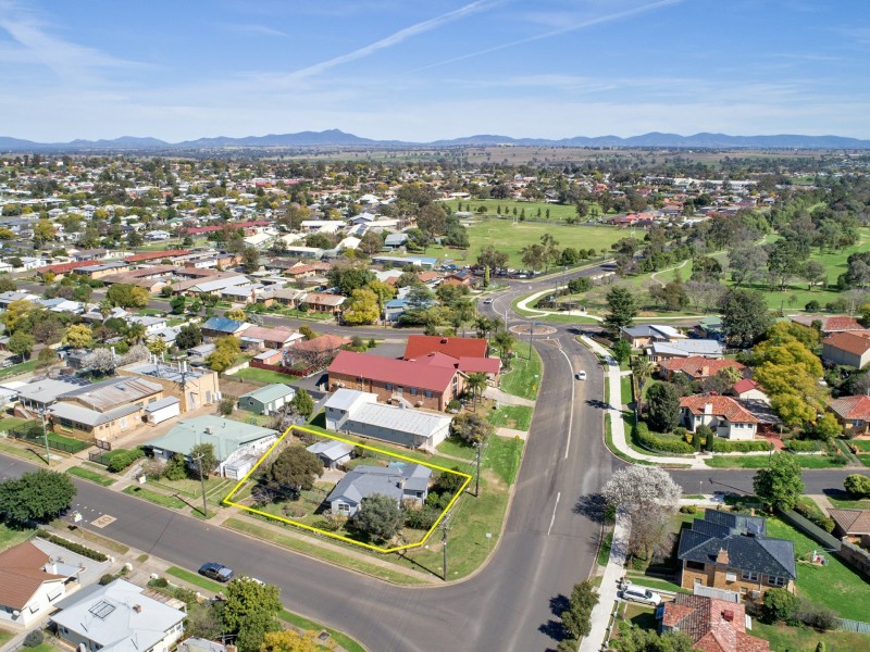 40 Kent Street, South Tamworth NSW 2340