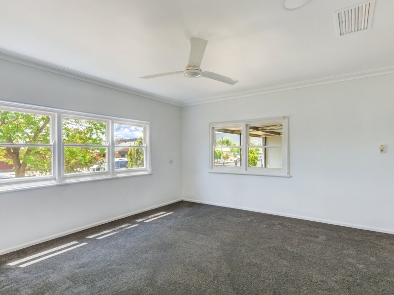 2/2 Begonia Street, South Tamworth NSW 2340