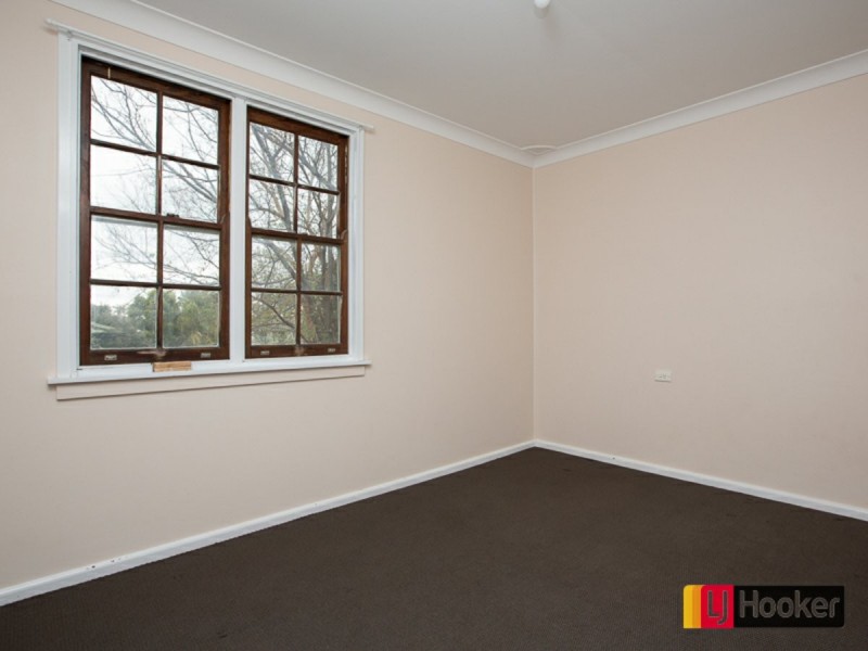 18 Fraser Crescent, Tamworth NSW 2340