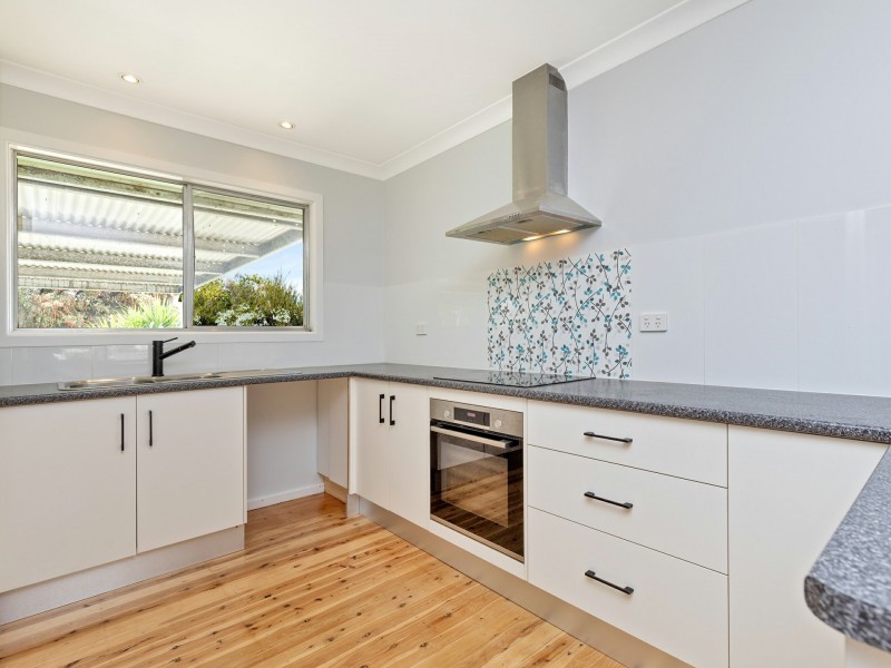 30 Holland Street, South Tamworth NSW 2340
