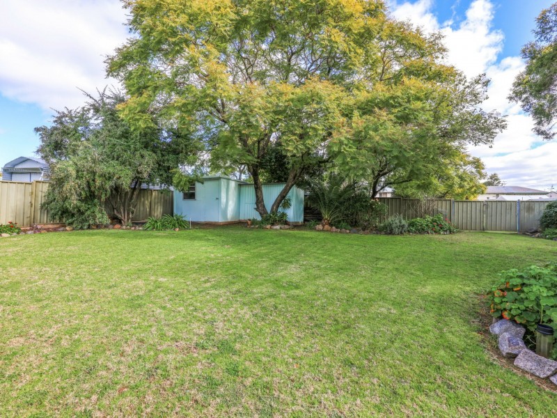 16 David Street, South Tamworth NSW 2340