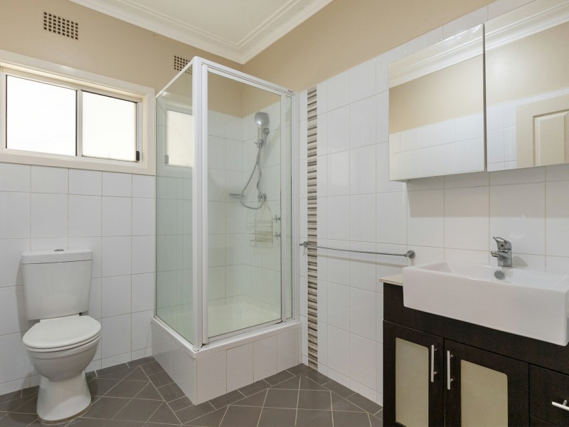 12 Churchill Street, South Tamworth NSW 2340