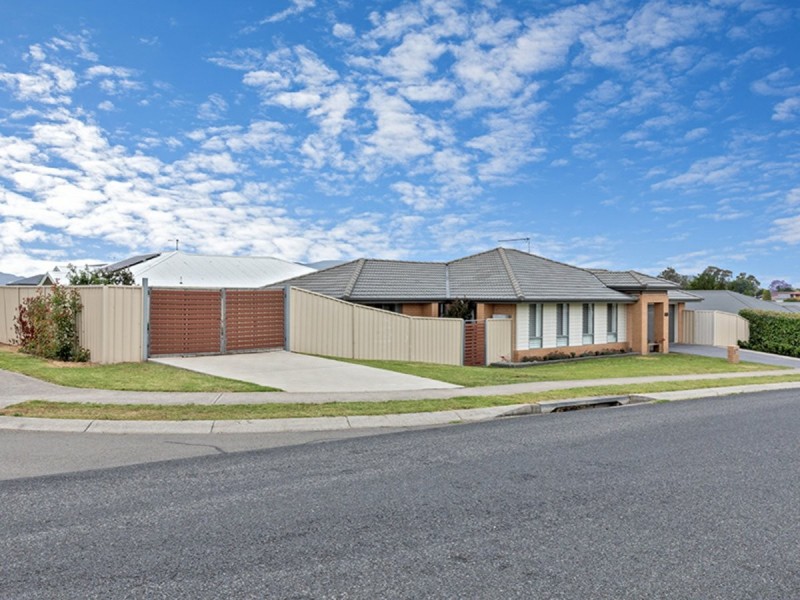 3 Finnegan Crescent, Muswellbrook NSW 2333