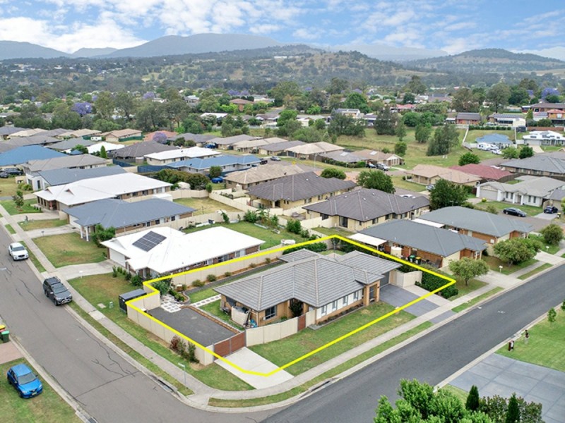 3 Finnegan Crescent, Muswellbrook NSW 2333