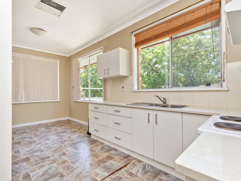 4 Lumeah Street, South Tamworth NSW 2340
