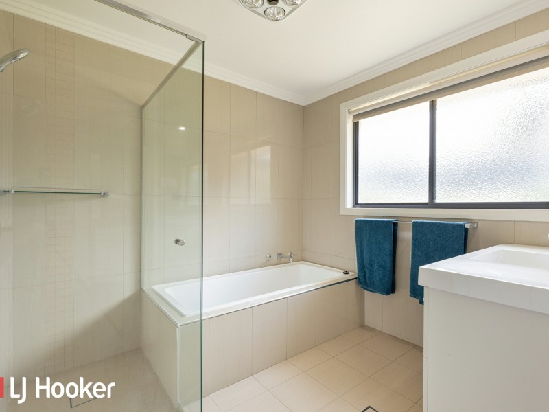 62 Campbell Road, Calala NSW 2340