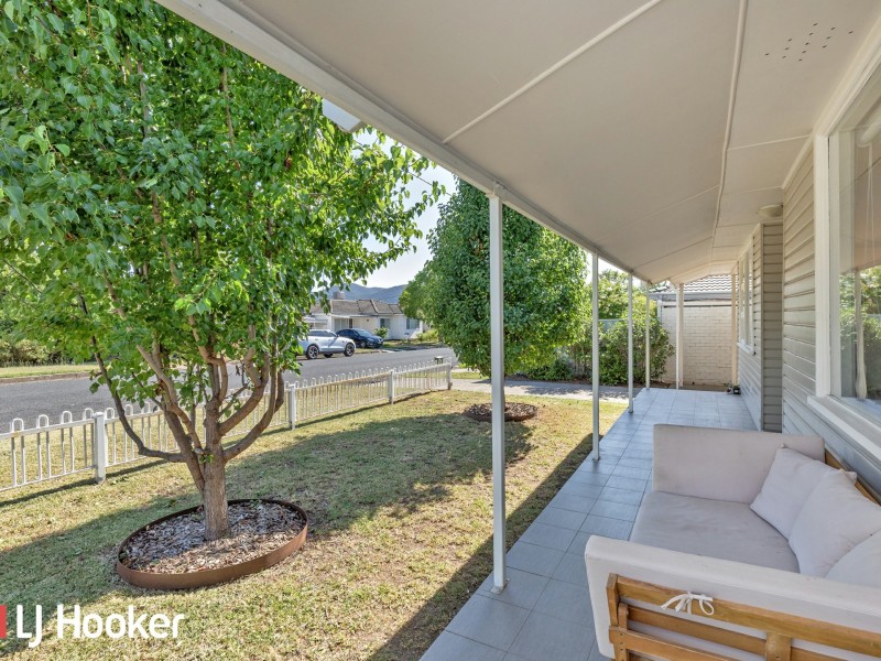 6 Larool Street, South Tamworth NSW 2340