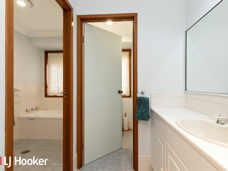 35 Allawah Street, Hillvue NSW 2340