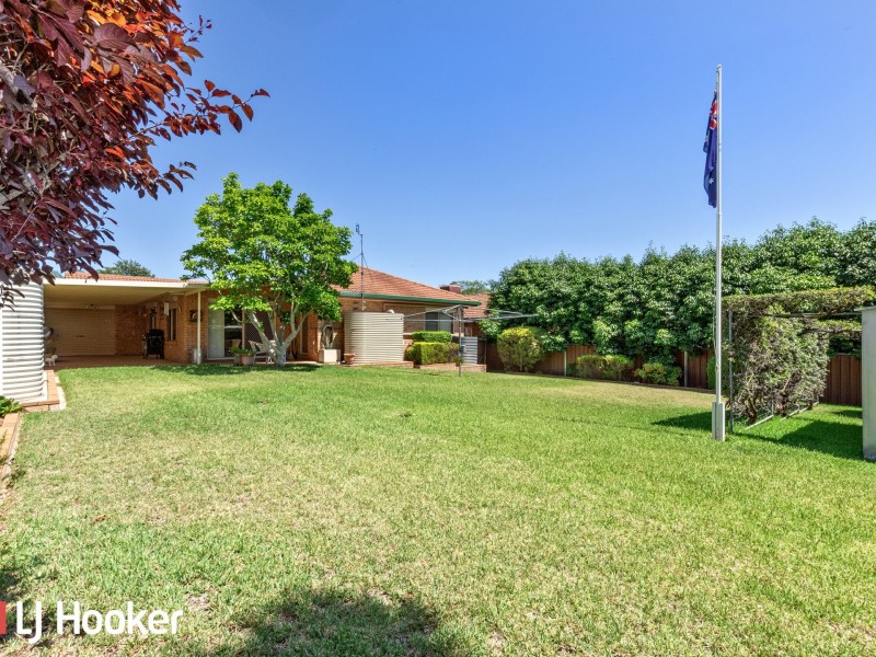 35 Allawah Street, Hillvue NSW 2340