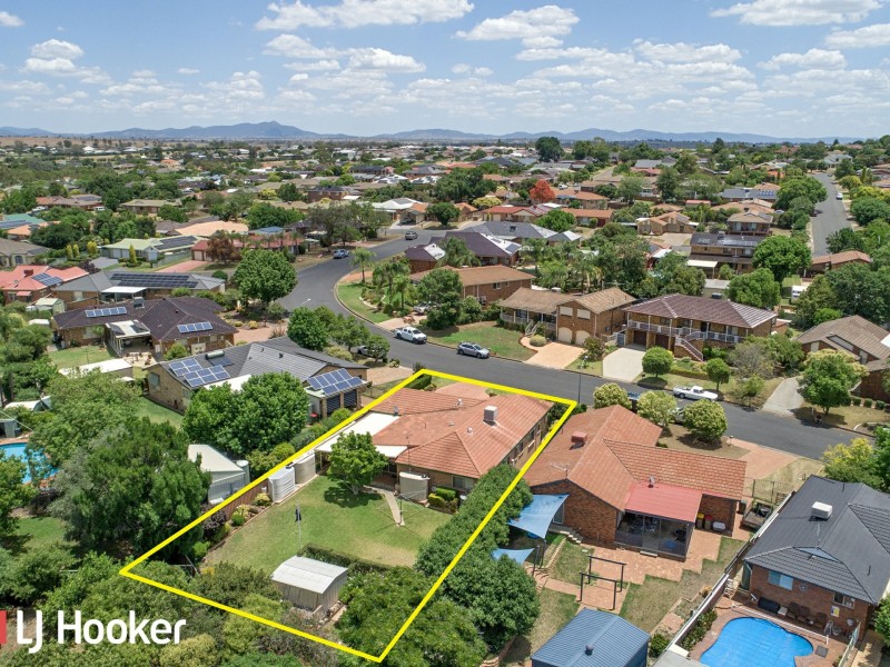 35 Allawah Street, Hillvue NSW 2340