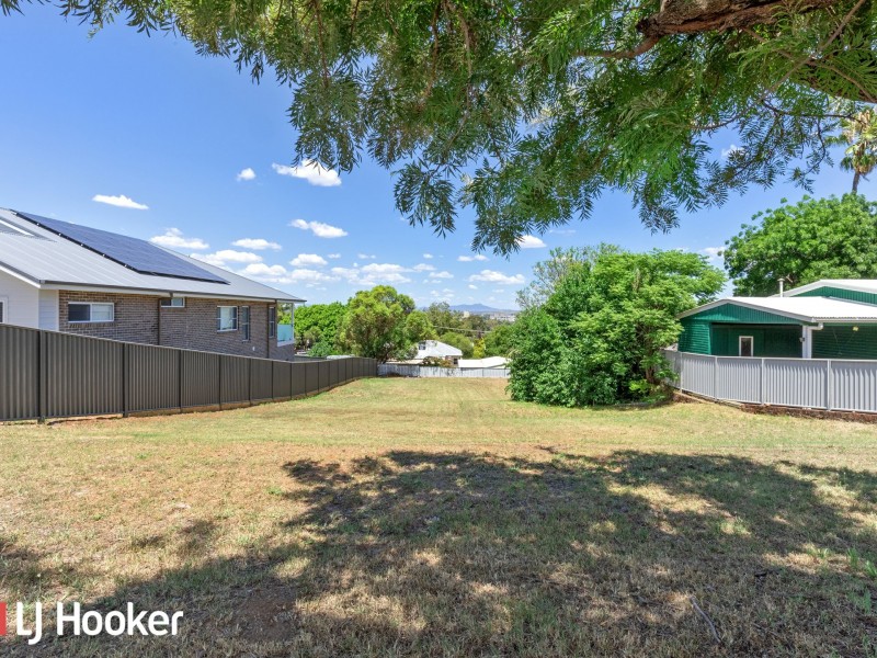 13a Napier Street, Tamworth NSW 2340