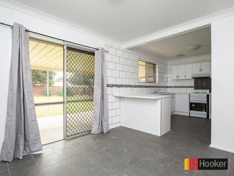 12 Edinburgh Street, West Tamworth NSW 2340