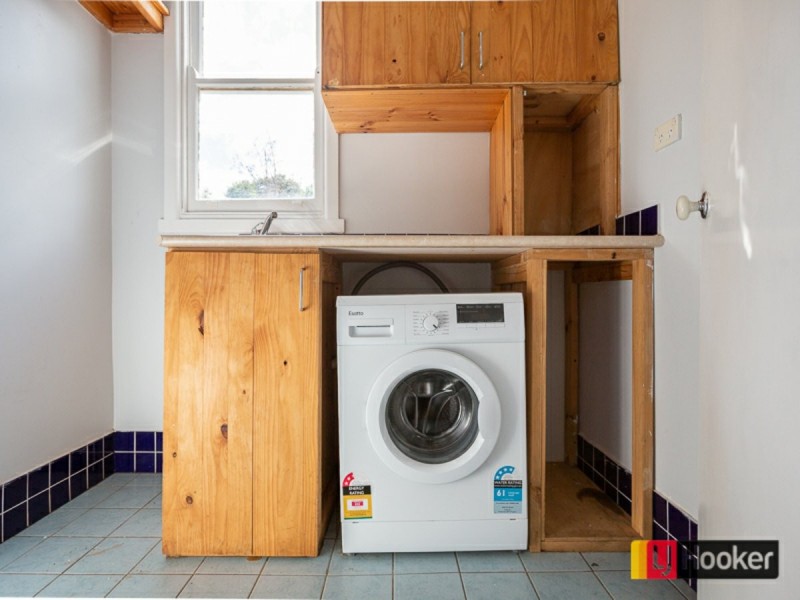 17 Susanne Street, South Tamworth NSW 2340