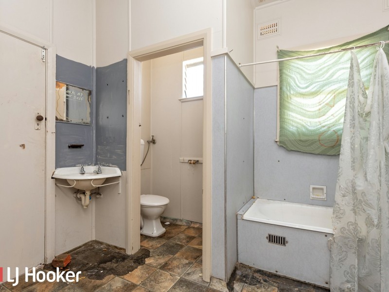 32 Bourke Street, Tamworth NSW 2340