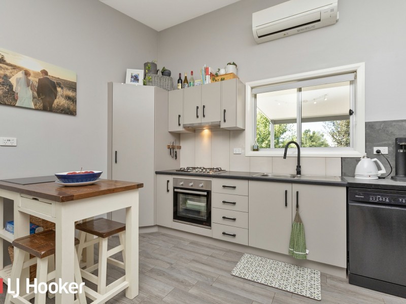 9 Maunder Street, Moonbi NSW 2353