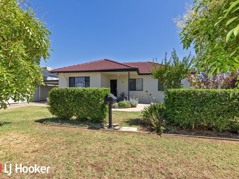 4 Bell Street, South Tamworth NSW 2340