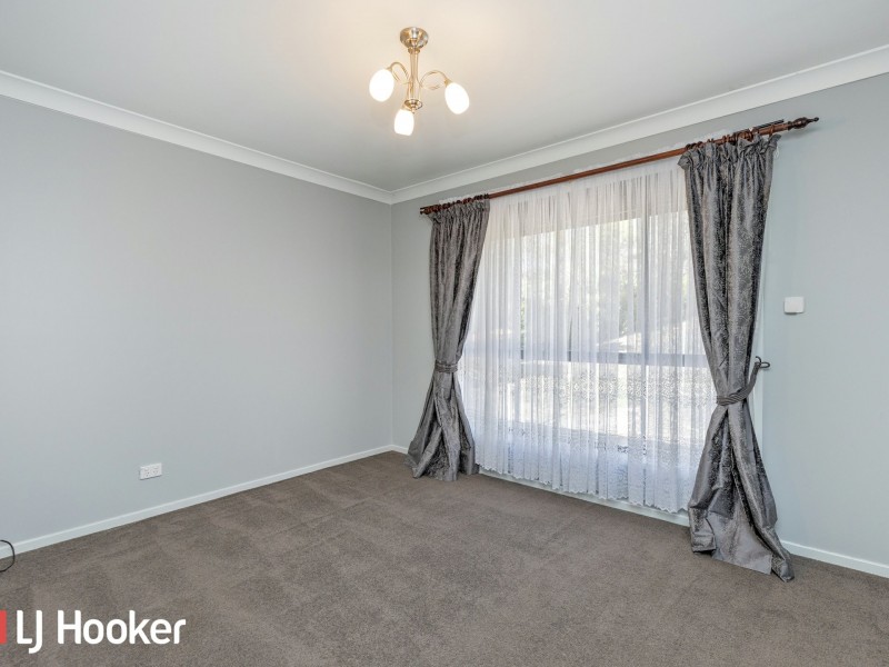 5 Lawrence Avenue, Kingswood NSW 2340