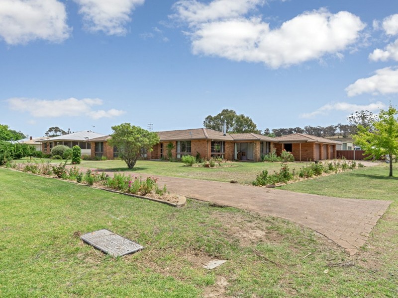 155 Caroline Street, Bendemeer NSW 2355