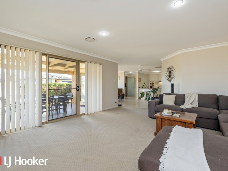 52 Warwick Road, Hillvue NSW 2340