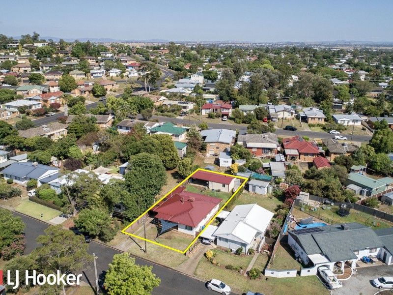 36 Holland Street, South Tamworth NSW 2340