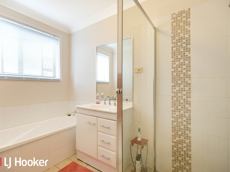2/10 Falcon Drive, Calala NSW 2340
