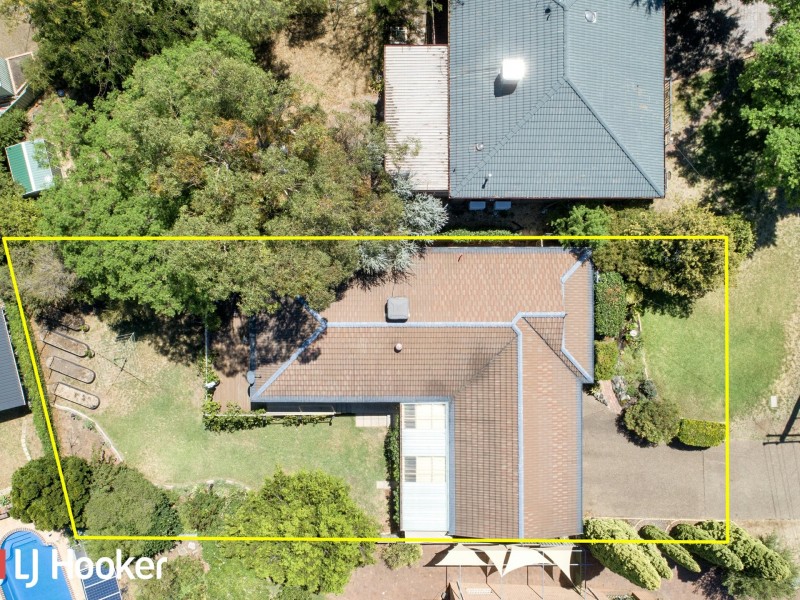 8 Caloola Street, Hillvue NSW 2340