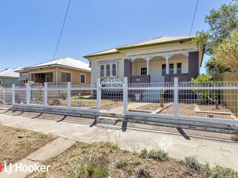 130 Belmore Street, West Tamworth NSW 2340