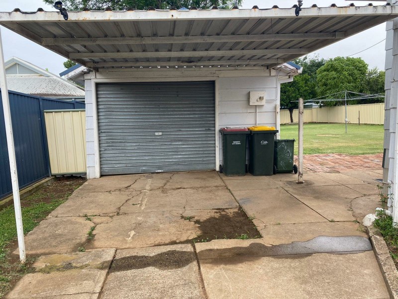 17 Bruce Street, South Tamworth NSW 2340