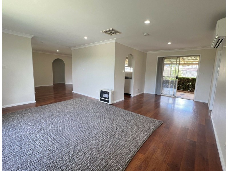96 Edward Street, Hillvue NSW 2340