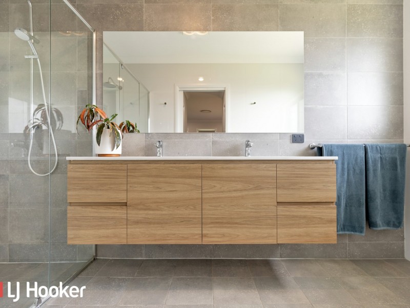 19 Mulga Place, Moore Creek NSW 2340