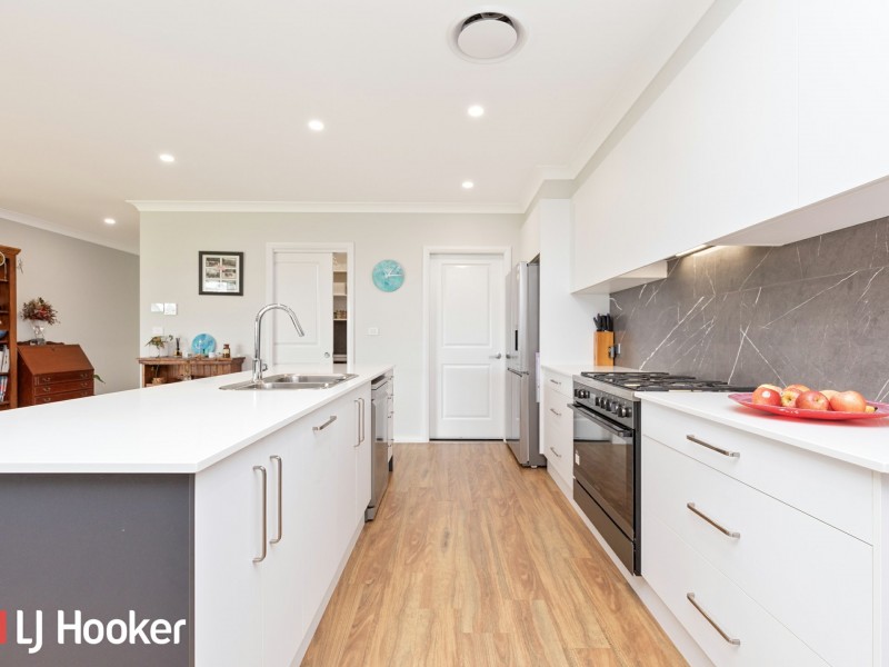 19 Mulga Place, Moore Creek NSW 2340