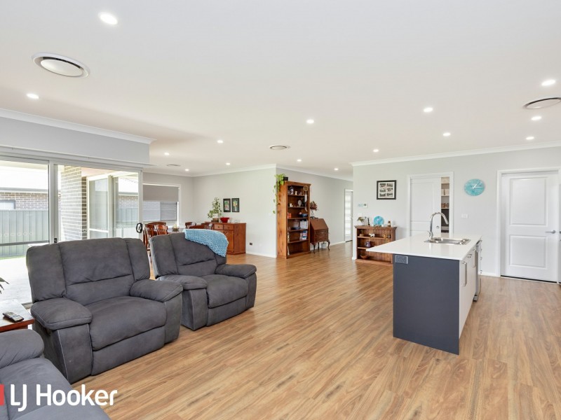 19 Mulga Place, Moore Creek NSW 2340