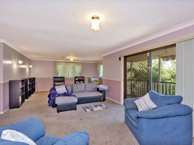 2/11 Illoura Street, Hillvue NSW 2340