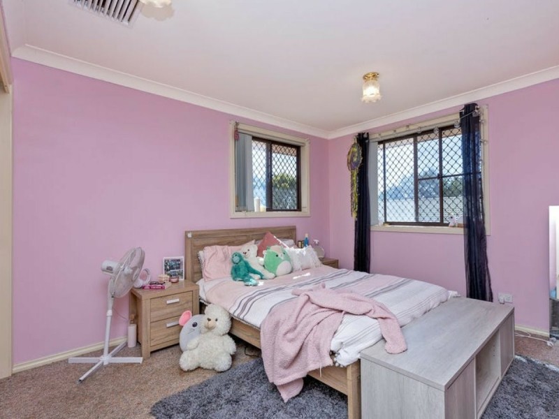 2/11 Illoura Street, Hillvue NSW 2340