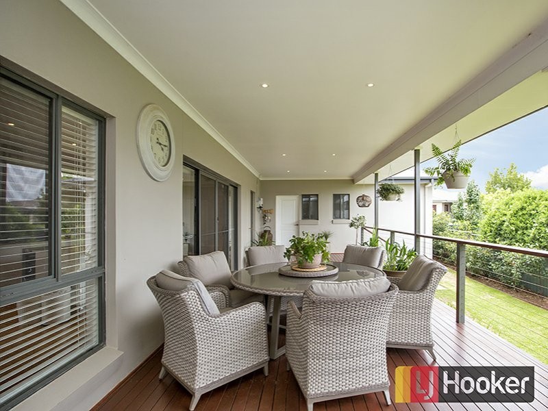 55 The Heights, Tamworth NSW 2340