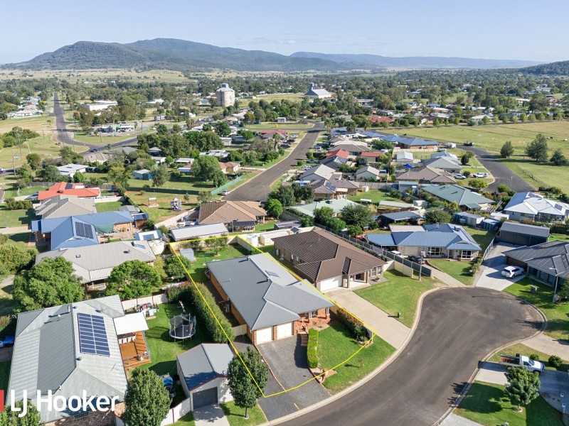 1 Royce Place, Manilla NSW 2346